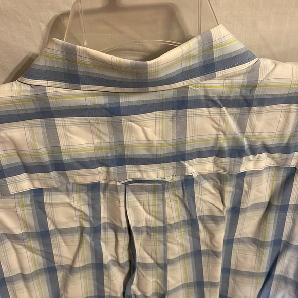 Cabela’s Men’s Blue Striped Button Up Casual Shirt Size XL - Picture 9 of 12